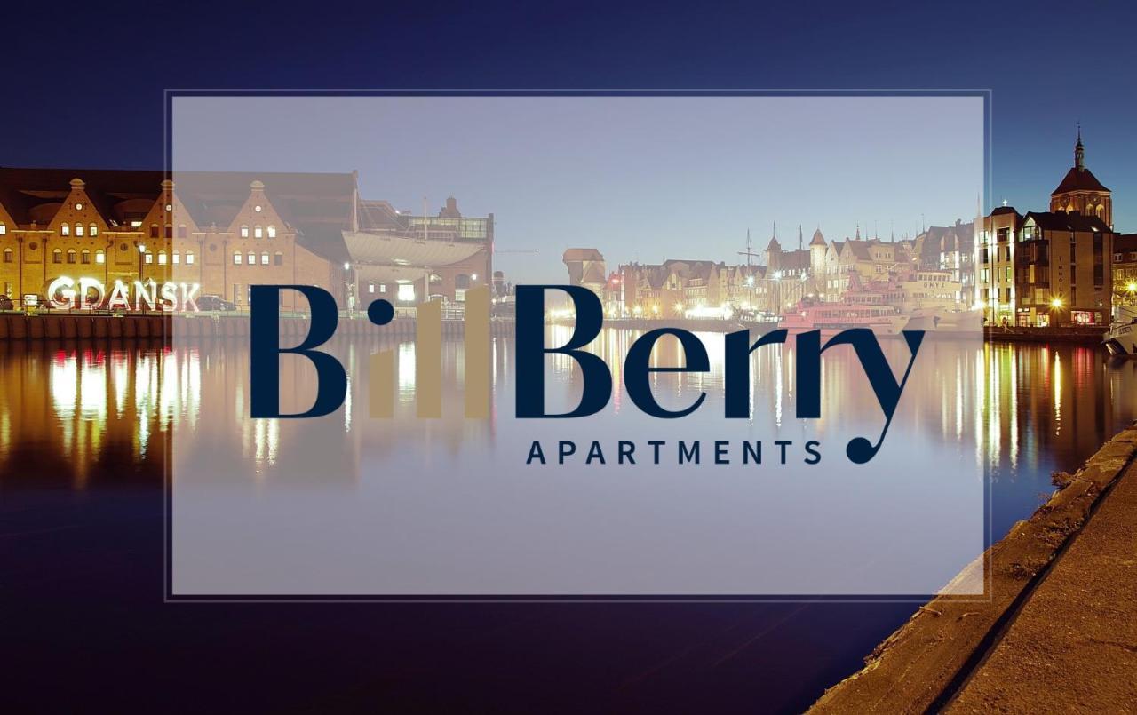 Four Lions - Billberry Apartments กดัญสก์ ภายนอก รูปภาพ
